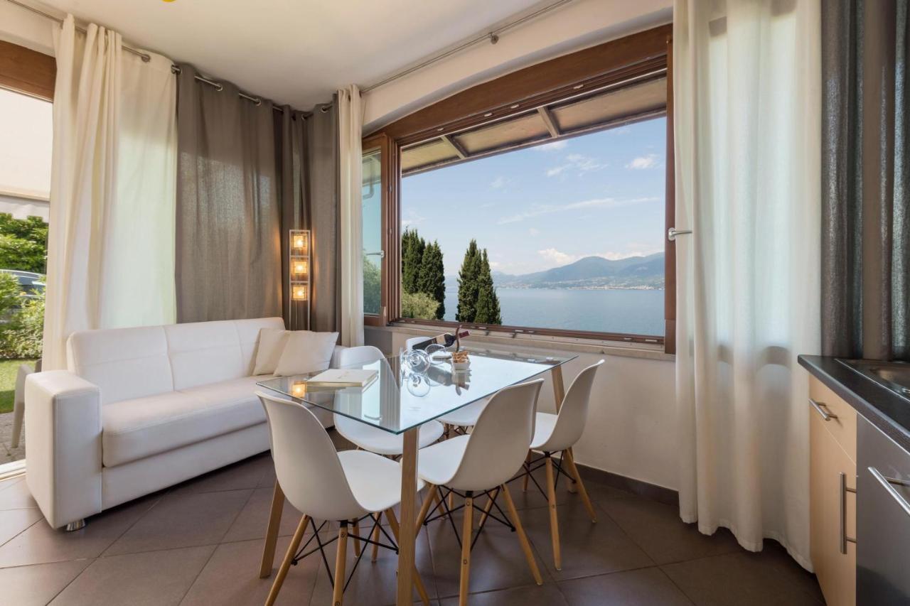 Residence La Mignon Oleandri Torri Del Benaco Dış mekan fotoğraf