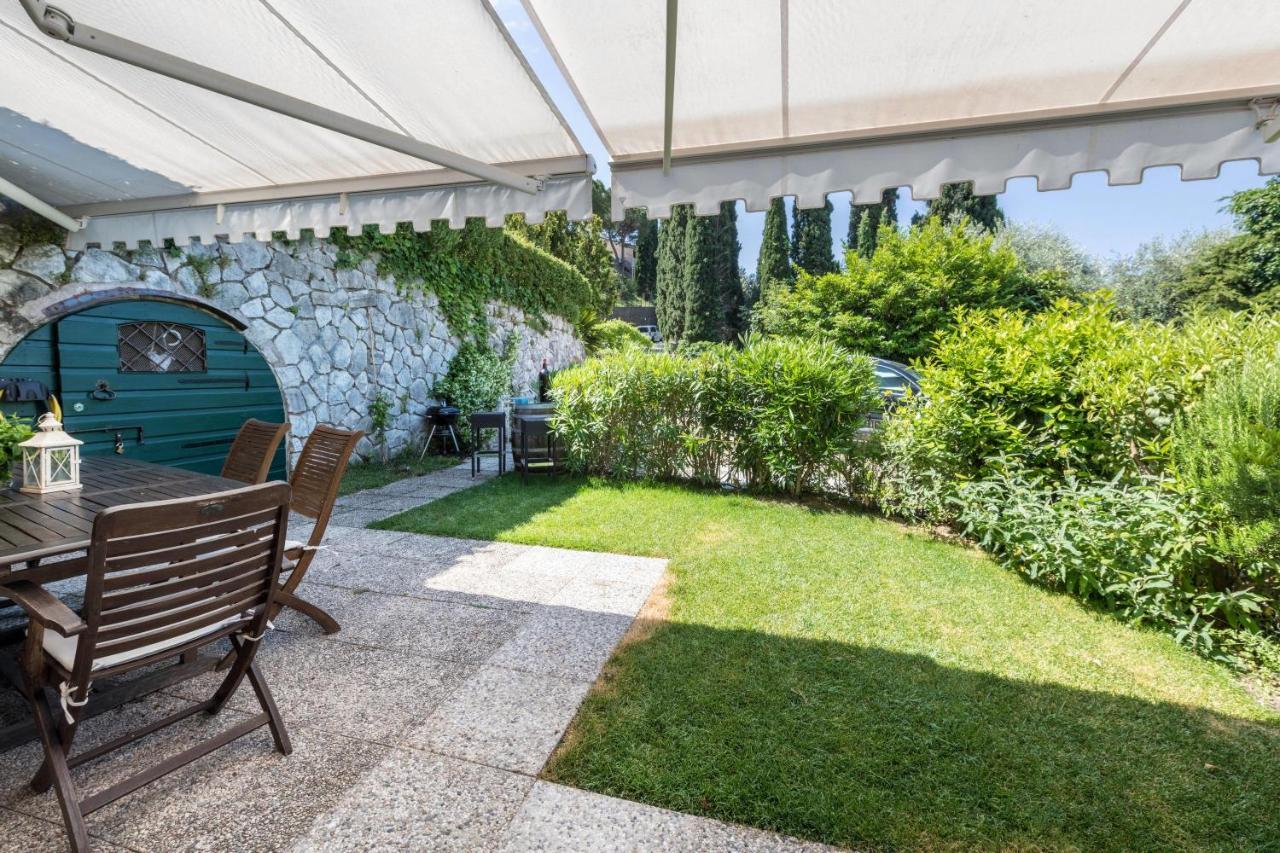Residence La Mignon Oleandri Torri Del Benaco Dış mekan fotoğraf